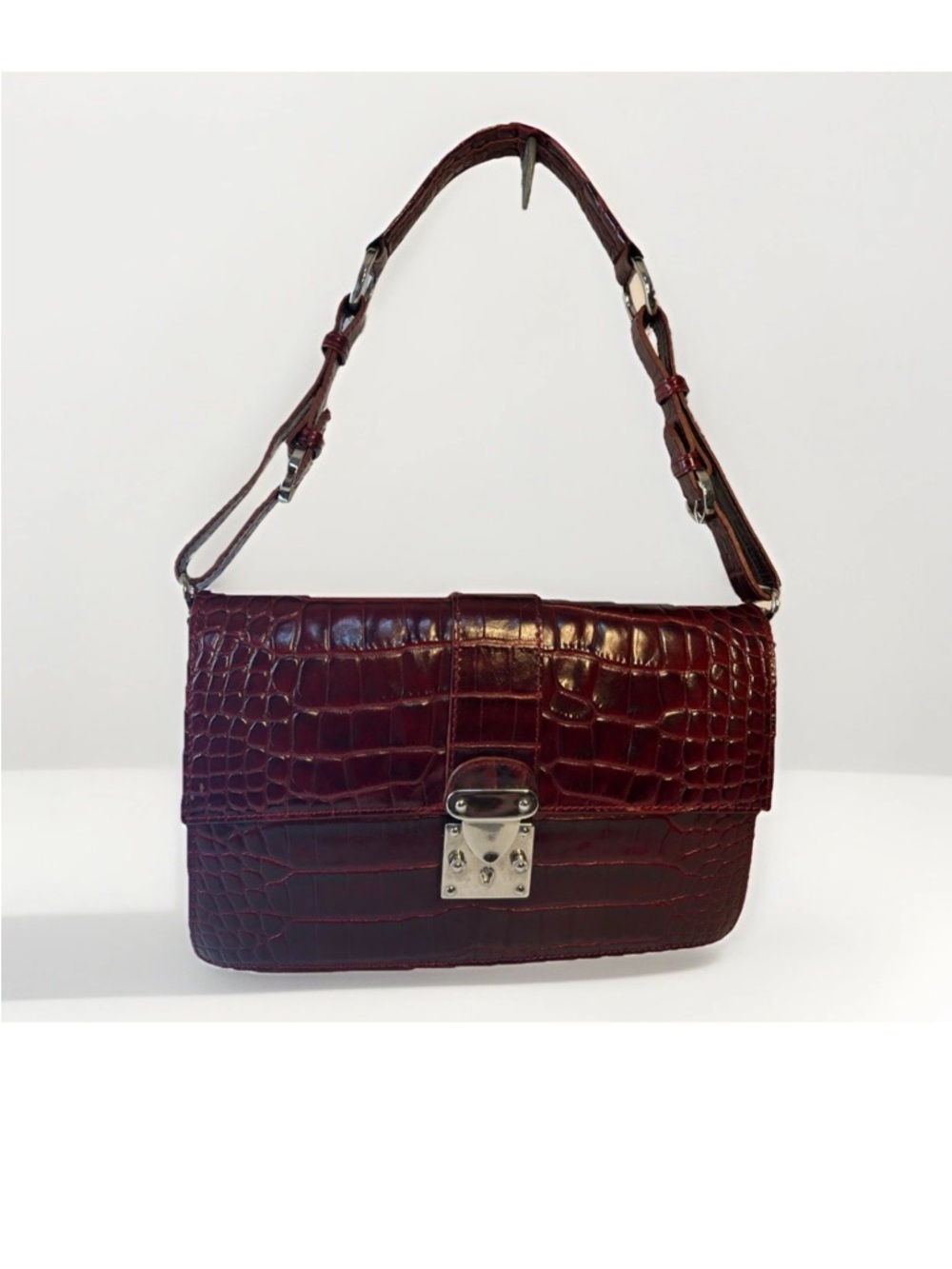 Women’s Perlina Hand Made Italian Croc Embossed Genuine Leather Shoulder Bag Red